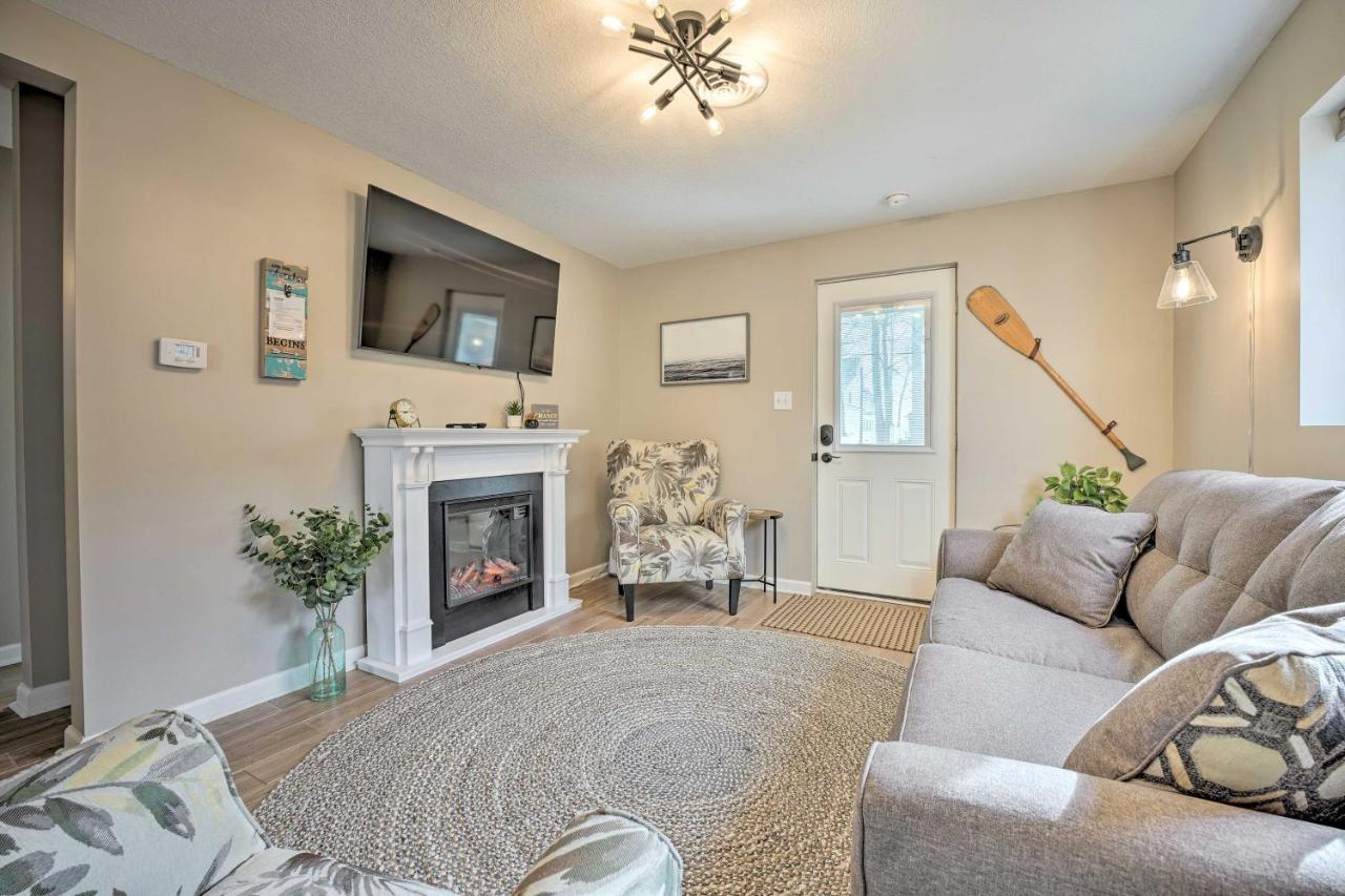 Waterfront Syracuse Home With Patio And Fire Pit! Экстерьер фото