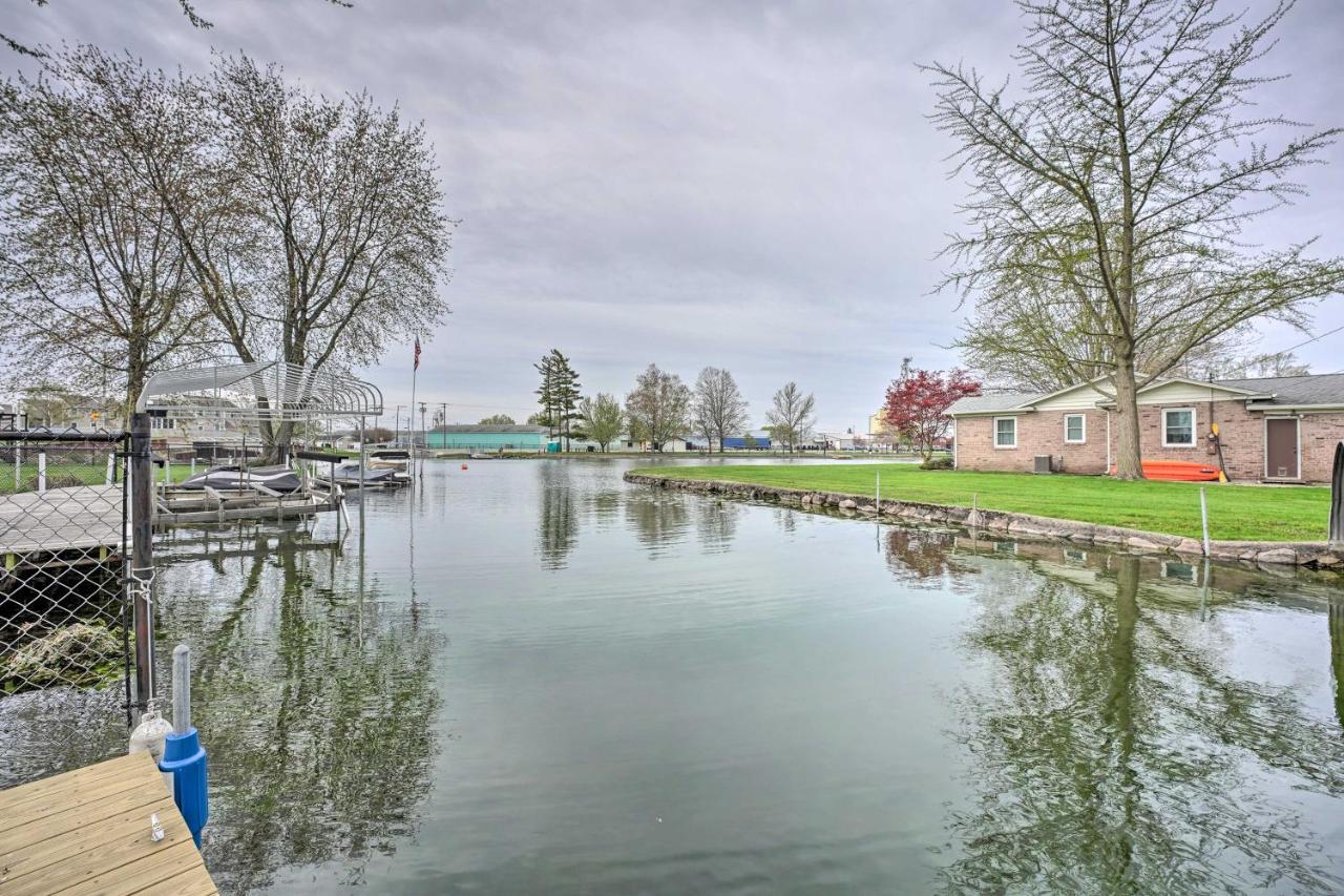 Waterfront Syracuse Home With Patio And Fire Pit! Экстерьер фото